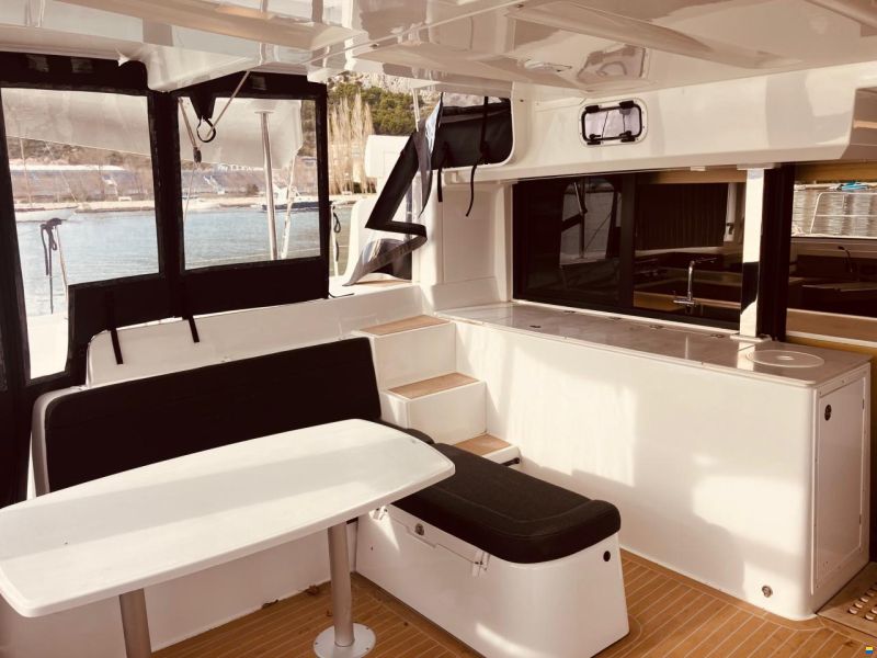 Lagoon 46