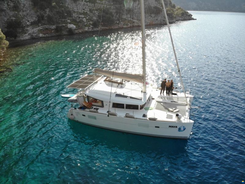 Lagoon 400 S2