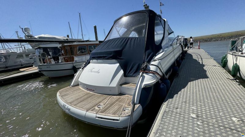 Windy Grand Bora 42