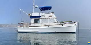 Grand Banks 32 FLY
