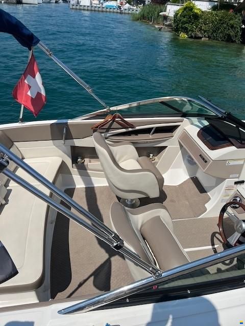 Sea Ray 210 Select