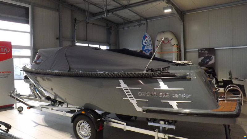 Corsiva 595 Tender
