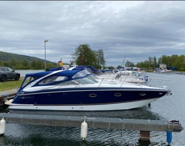 Cobalt Boats Cobalt 360