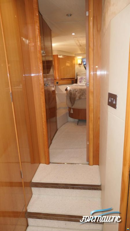 Sealine T60