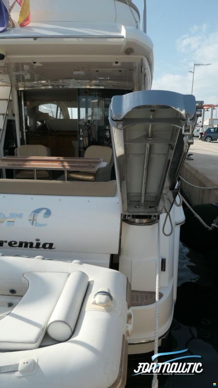 Sealine T60