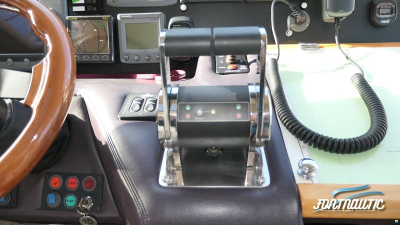 Sealine T60