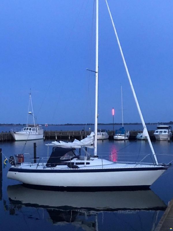Dixie 27 1981 Dixie 27 - CN Marine, EUR 8.100,-
