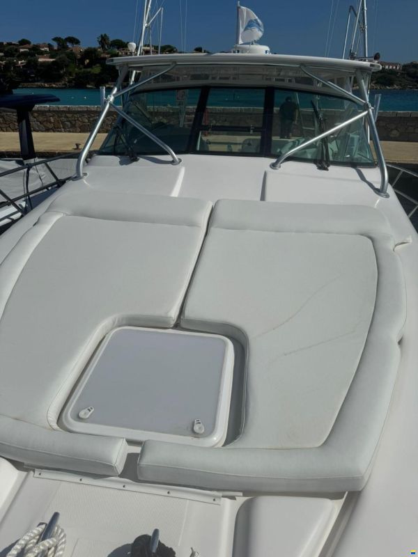 Bertram Yacht 360 Moppie