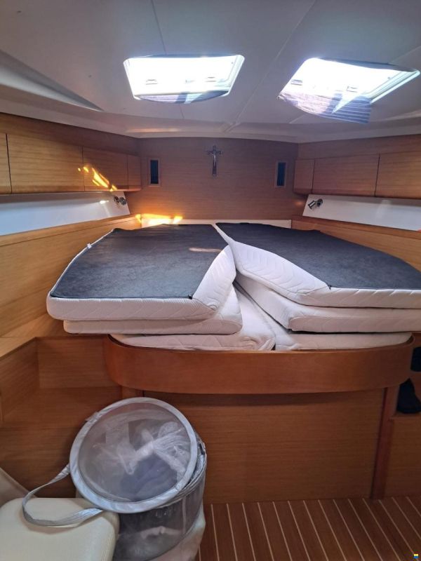 Jeanneau Sun Odyssey 49i