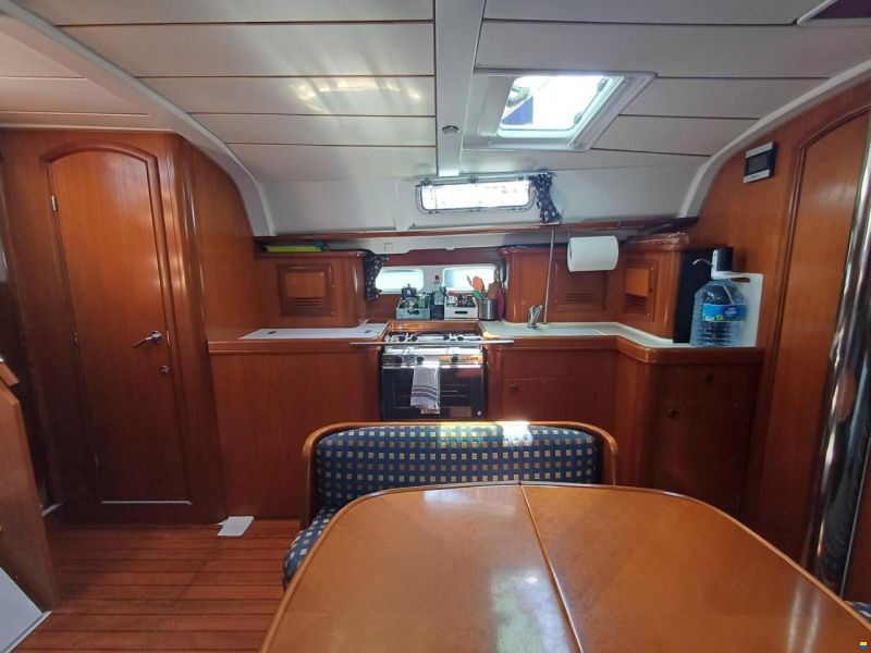 Beneteau Oceanis 411
