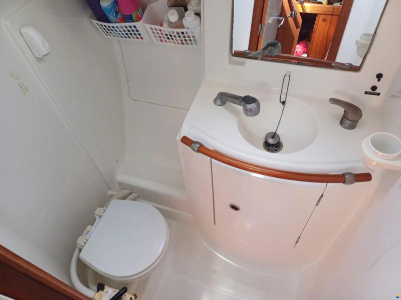 Beneteau Oceanis 411
