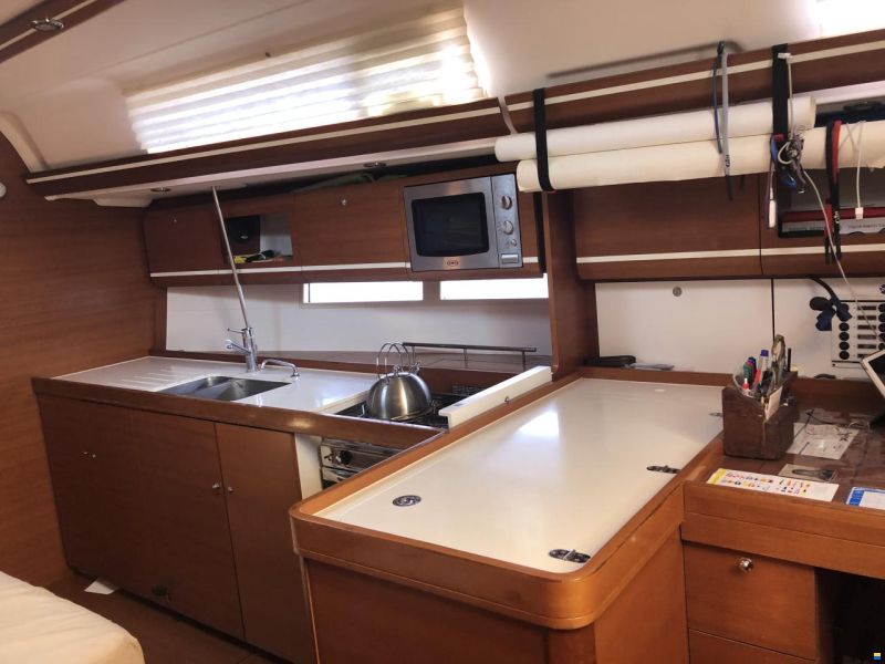Dufour Grand Large 405