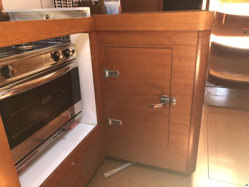 Dufour Grand Large 405