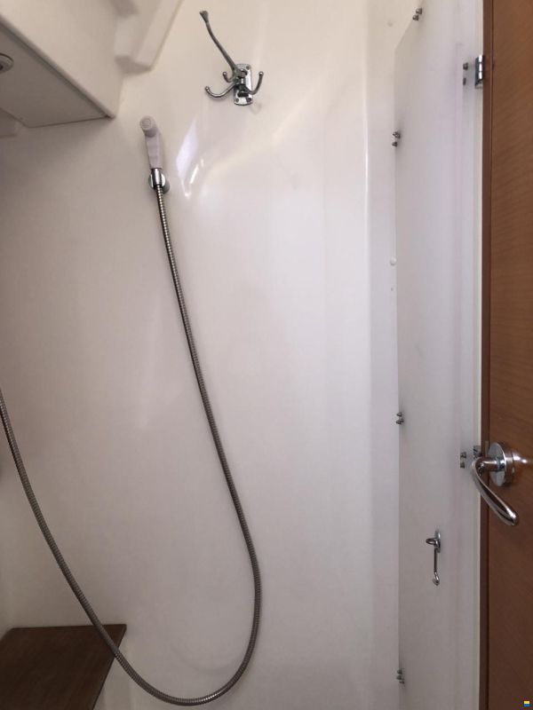 Dufour Grand Large 405