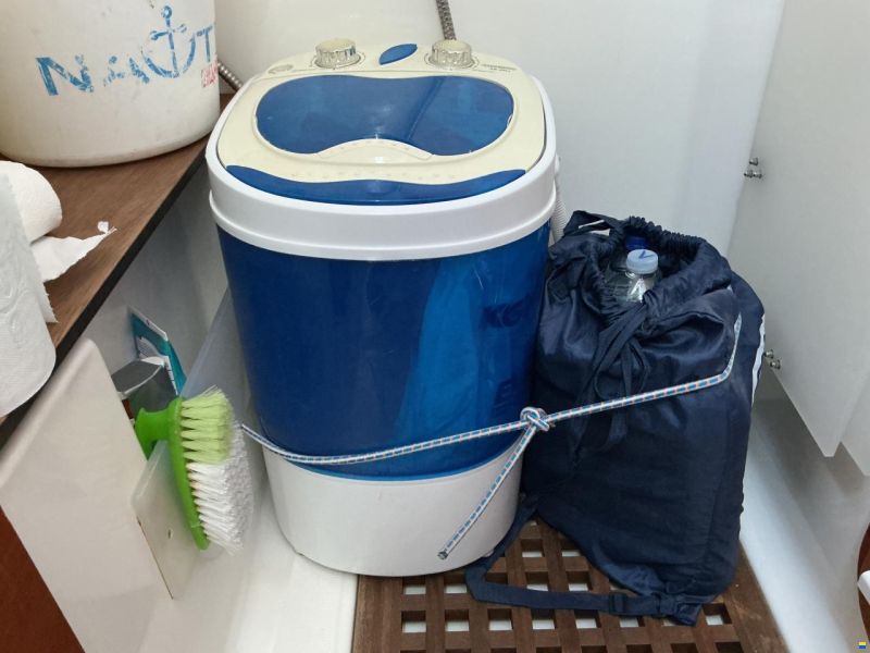 Dufour Grand Large 405