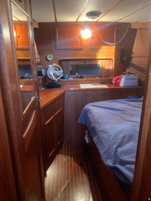 Nauticat 33