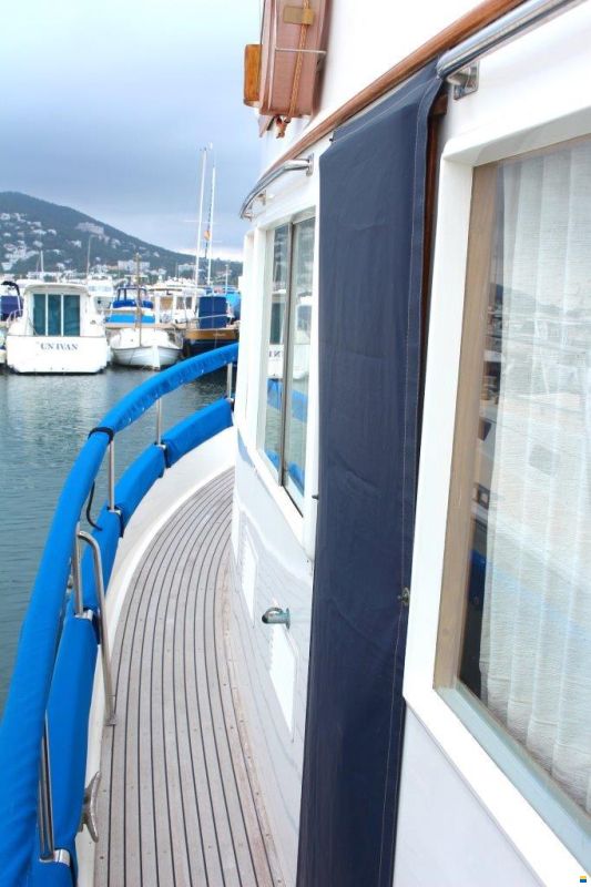 American Marine Grand Banks 36 Classic