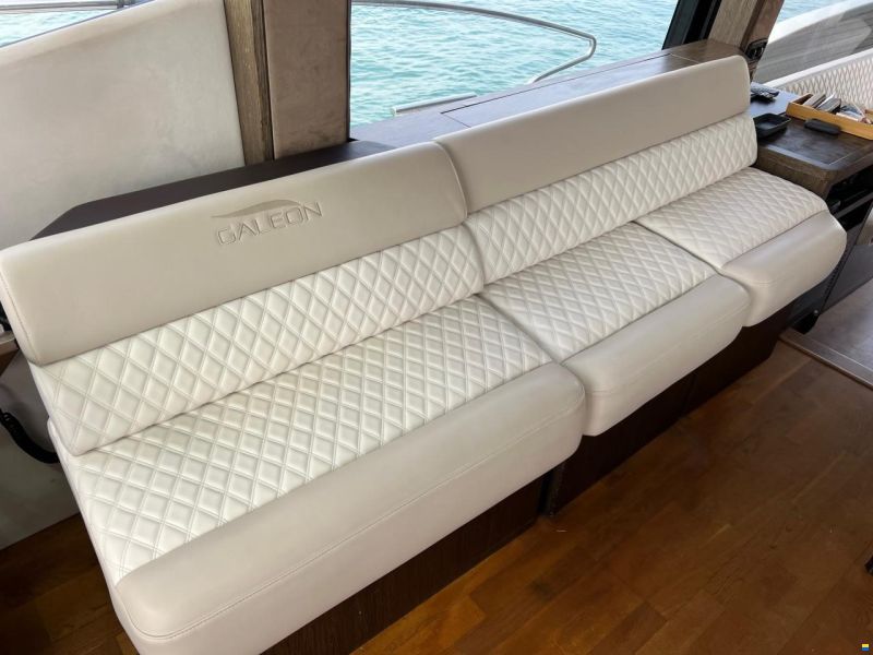 Galeon 510 Skydeck