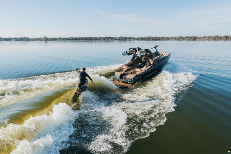 MasterCraft XStar 23 ou 25 pieds 2026