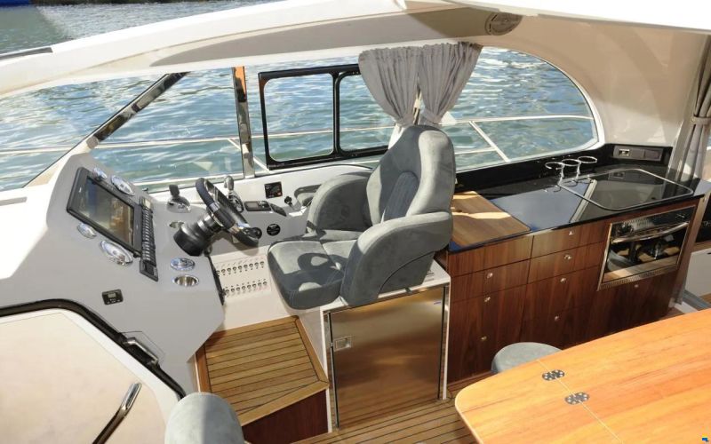 Marex 375 Sun Cruiser