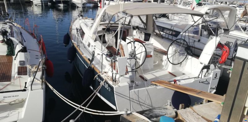 Beneteau Oceanis 35.1
