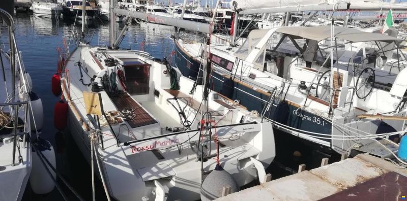 Beneteau Oceanis 35.1