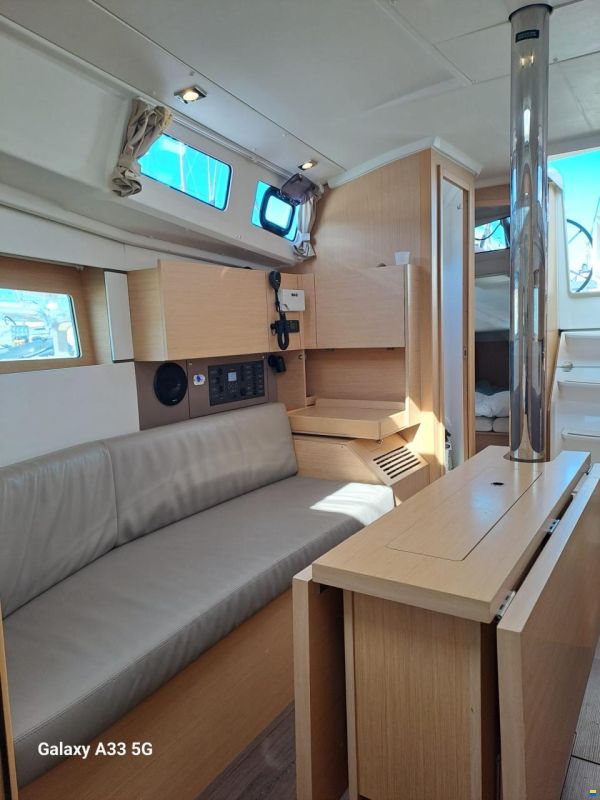 Beneteau Oceanis 35.1