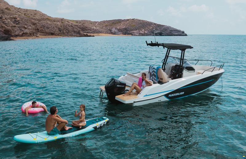 Quicksilver new 705 Open