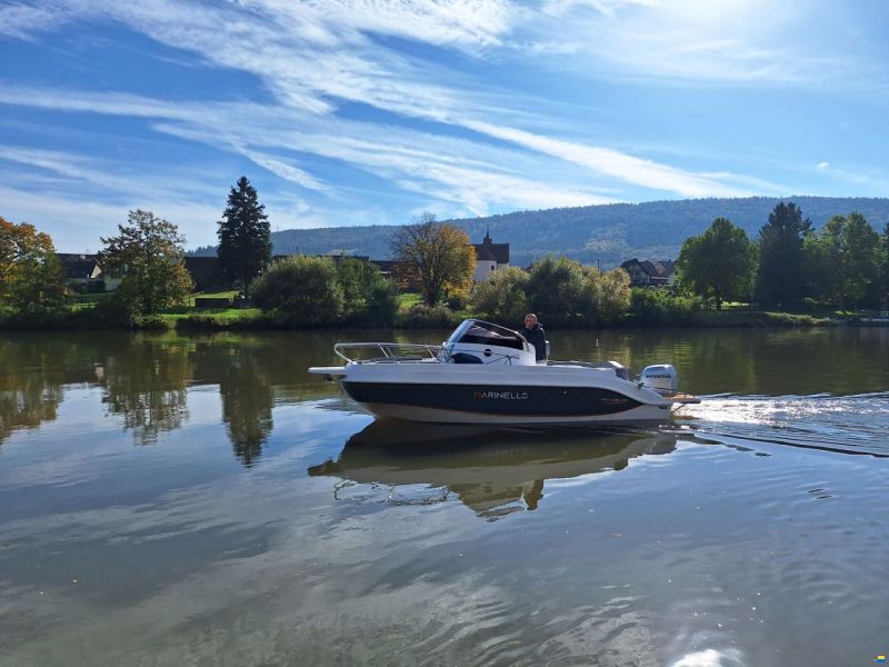 Marinello 590 Cabin