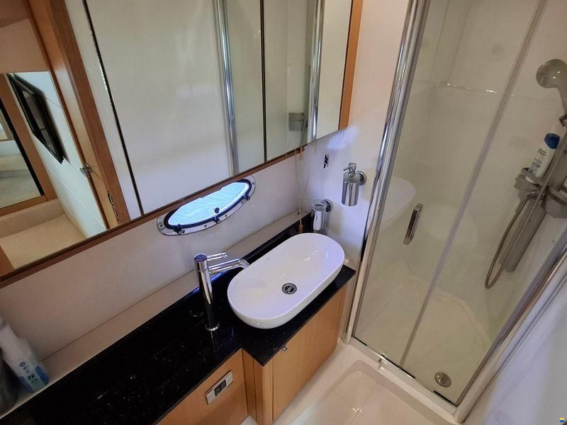 Sunseeker Portofino 48