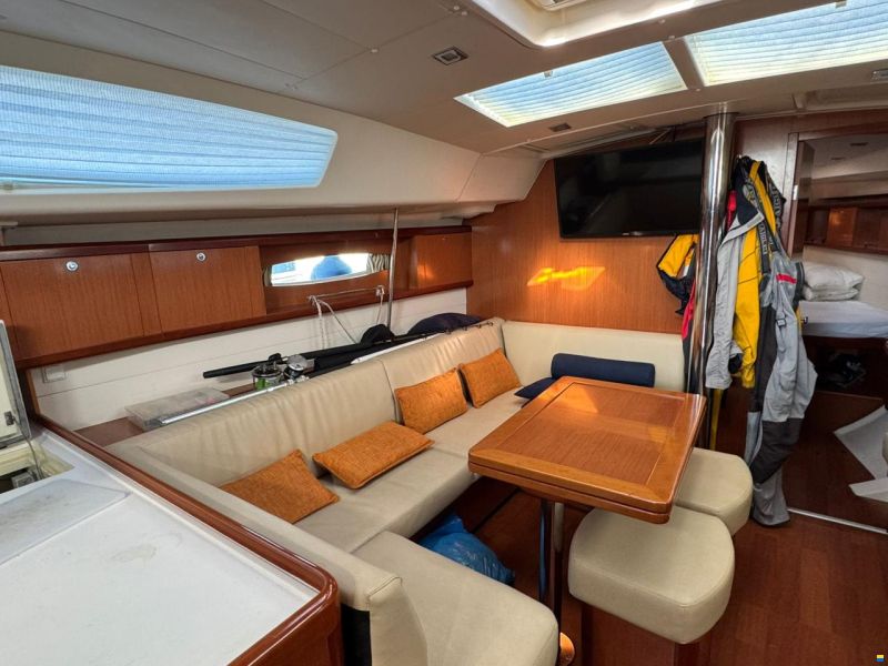 Beneteau Oceanis 46