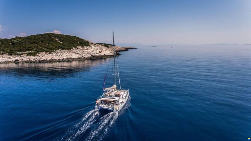 Fountaine Pajot Cruising Catamaran Saba