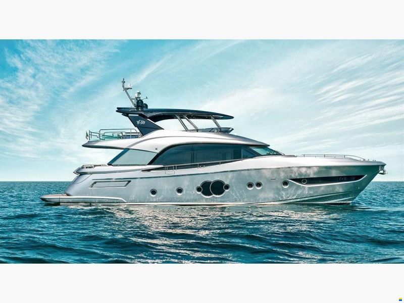 Monte Carlo Yachts MCY 76