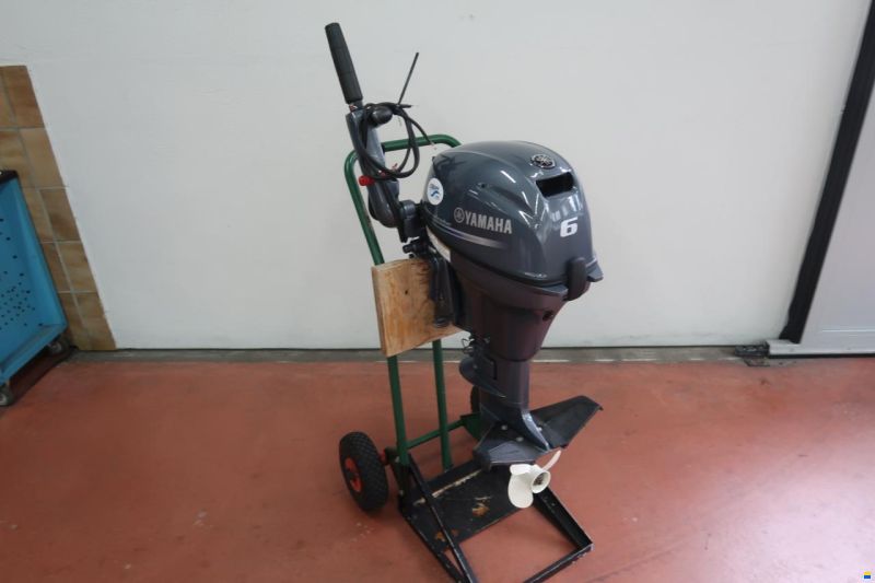 Yamaha F6 DMHS