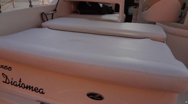 Sea Ray 255 Sundancer