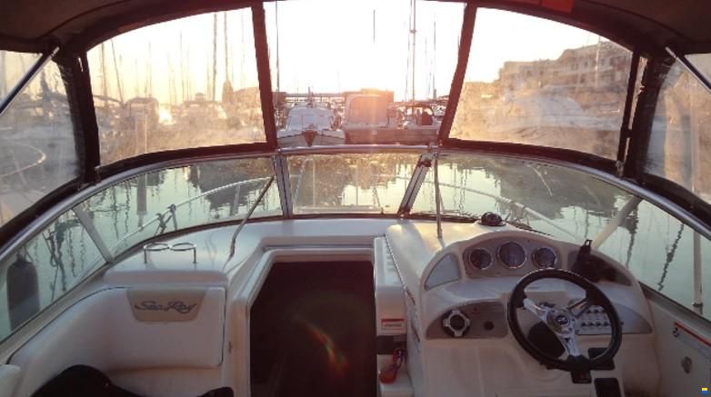 Sea Ray 255 Sundancer