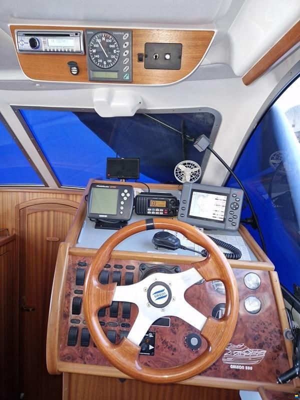 Galeon 280 Fly