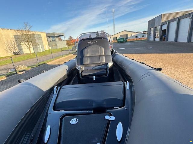Humber 800 SPORTS PRO