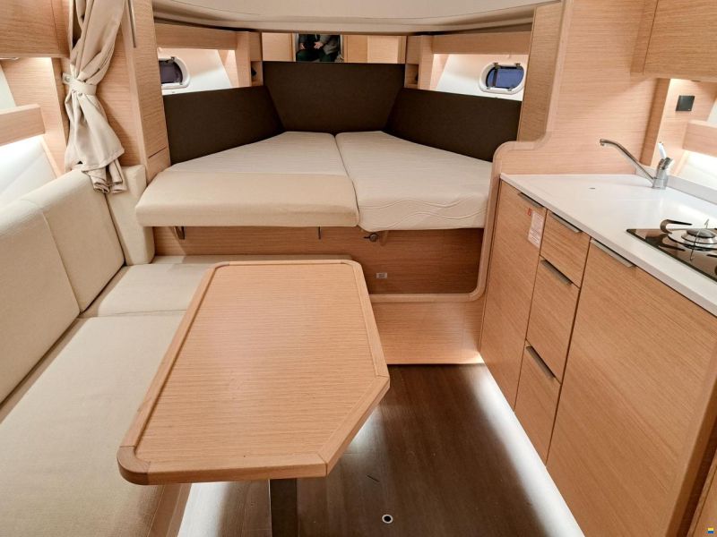 Bavaria S33 HT