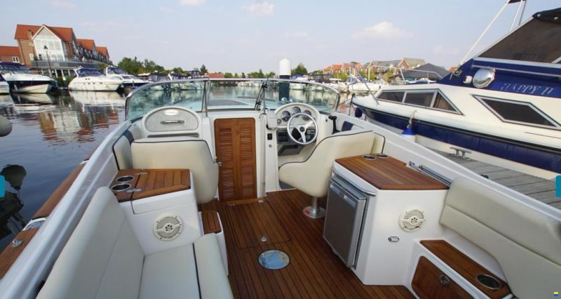 CHRIS CRAFT 25 CORSAIR