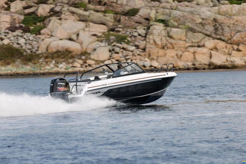 Yamarin Cross 62 BR V-Max