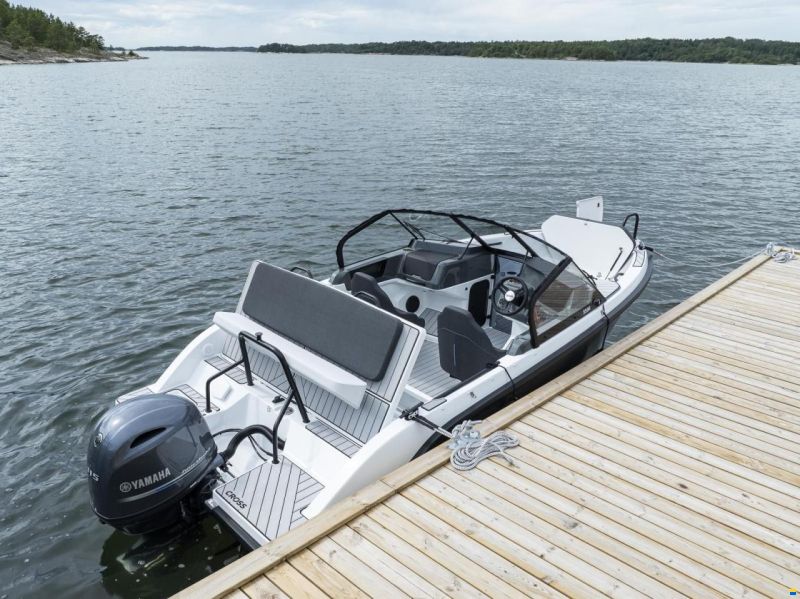 Yamarin Cross 55 BR