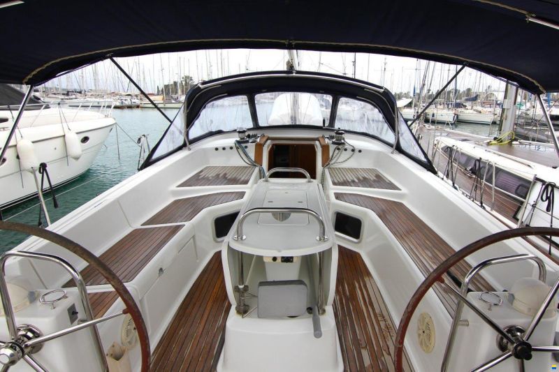 Jeanneau 53
