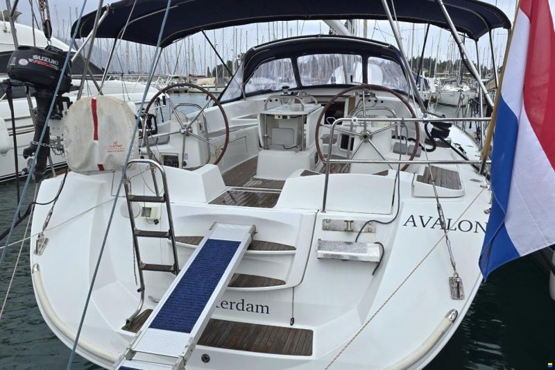 Jeanneau 53