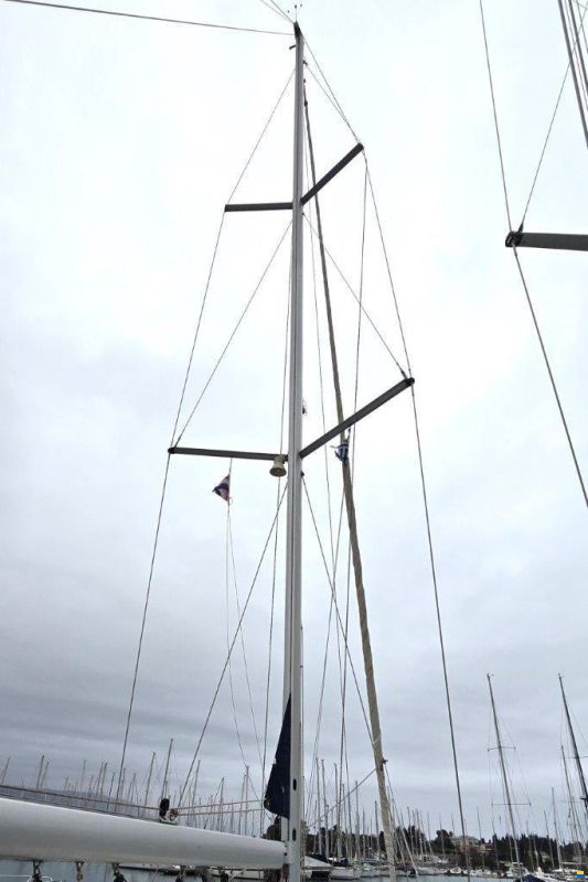 Jeanneau 53