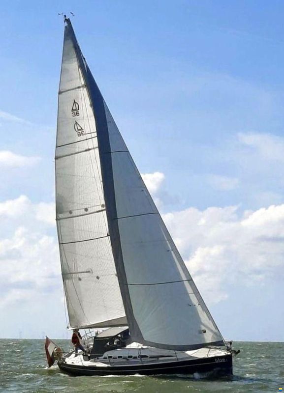 Dehler 36 JV