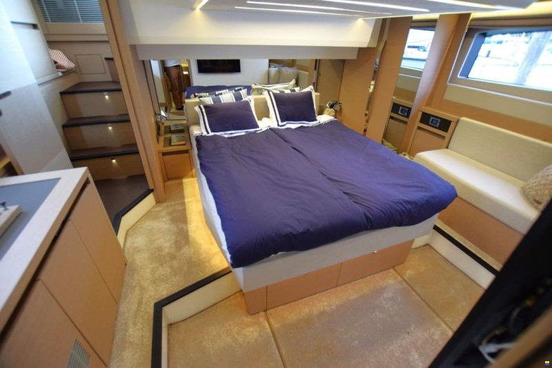 Prestige 520