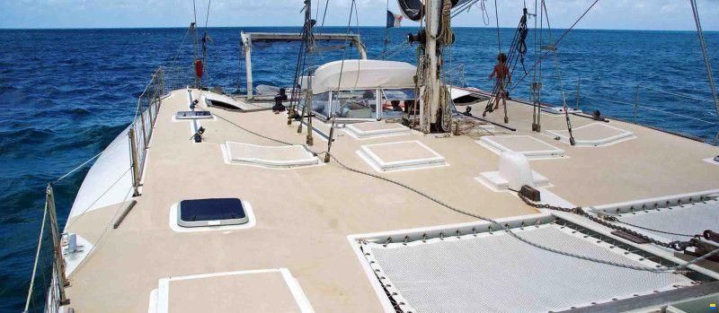 One Off Design 18m Open Bridgedeck