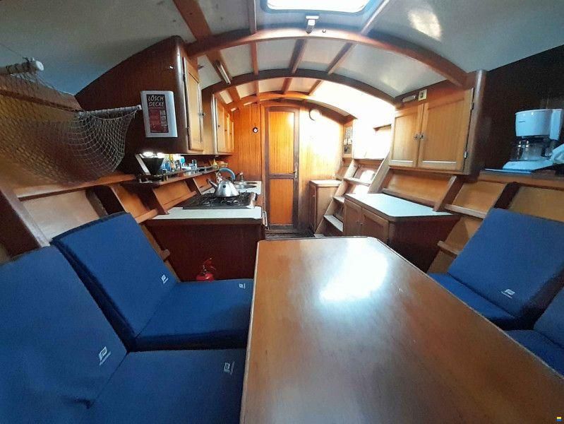 One Off Design 18m Open Bridgedeck