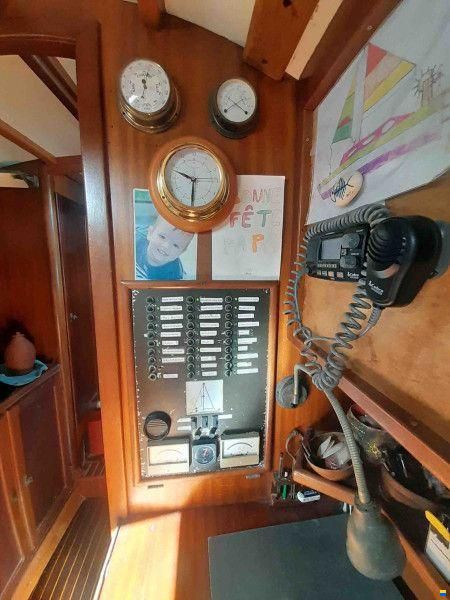 One Off Design 18m Open Bridgedeck